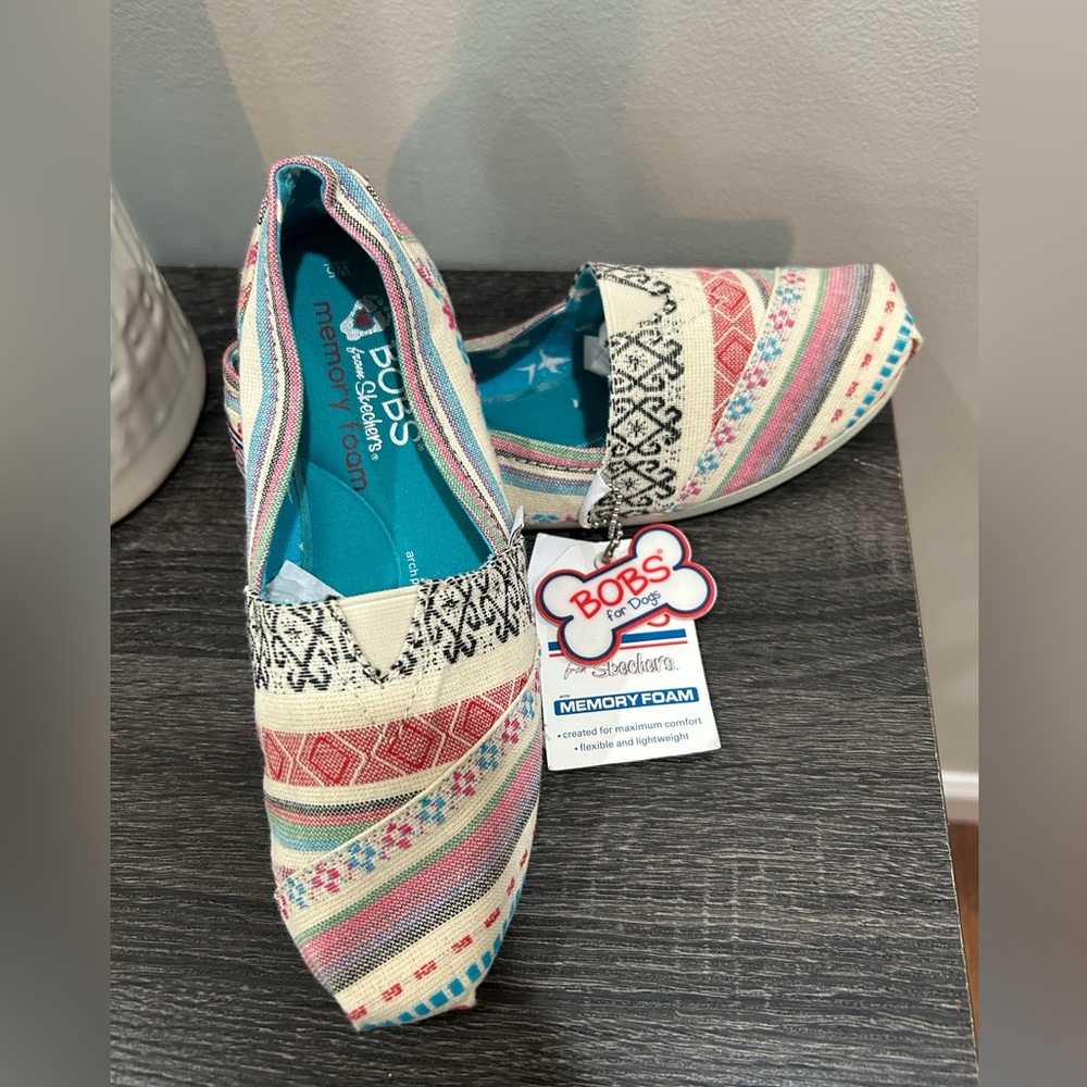 🔆SKECHERS BOBS Memory Foam Aztec Flats size 5! NEW with Tags - Picture 2 of 10